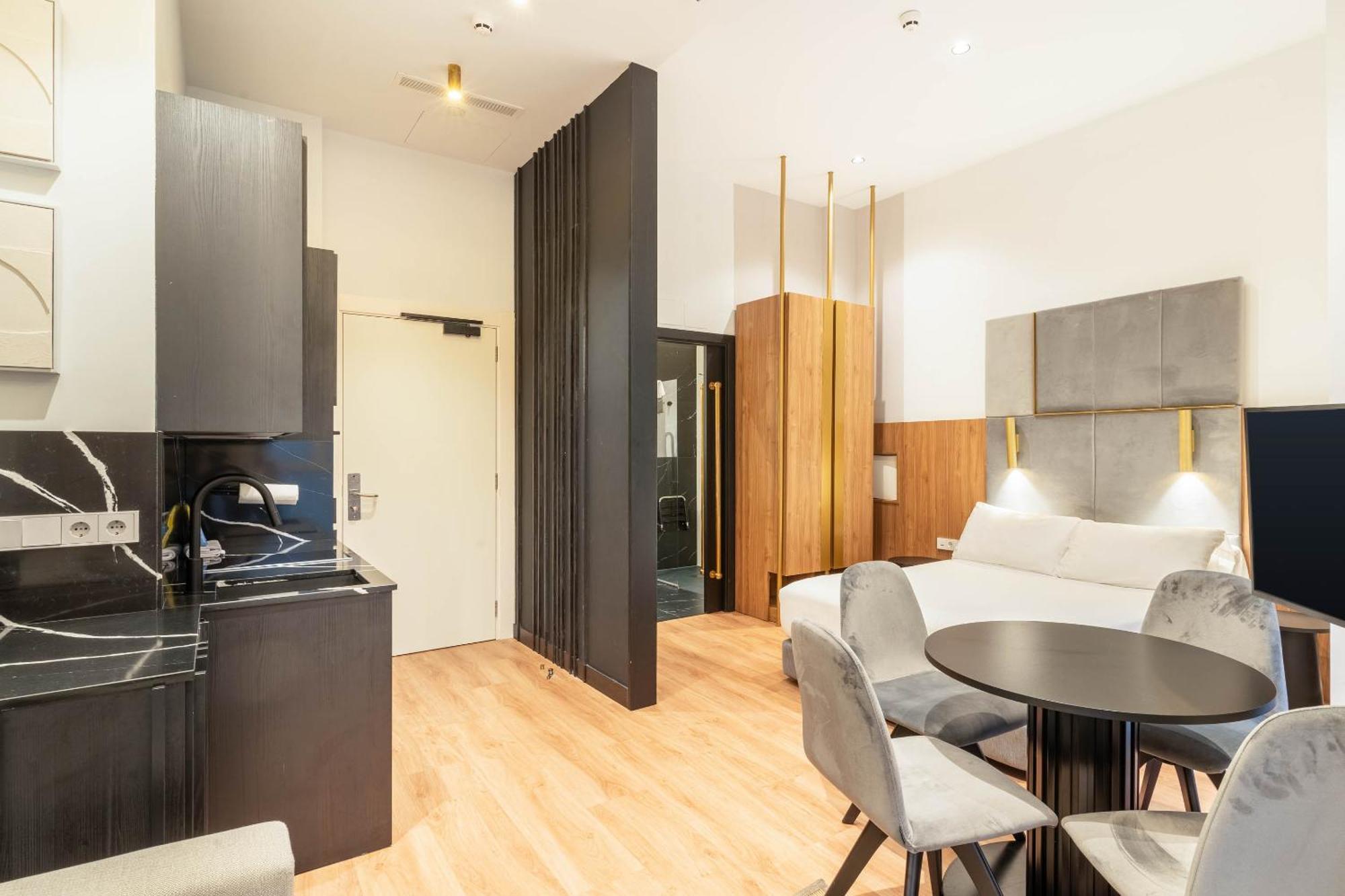 Limehome San Sebastian Zubieta Kalea Luaran gambar