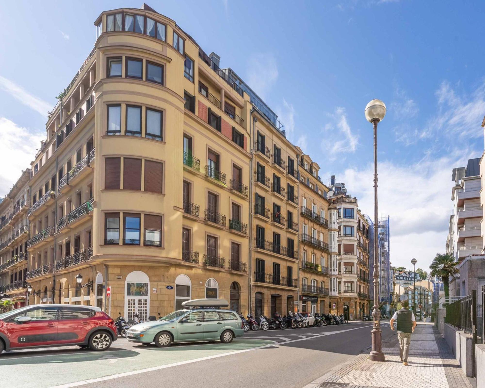 Limehome San Sebastian Zubieta Kalea Luaran gambar